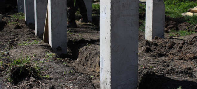 Фундамент на железобетонных сваях – надежная опора для дома