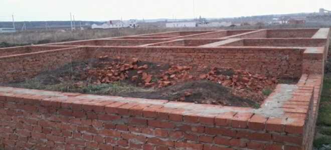 Фундамент из кирпича — особенности возведения
