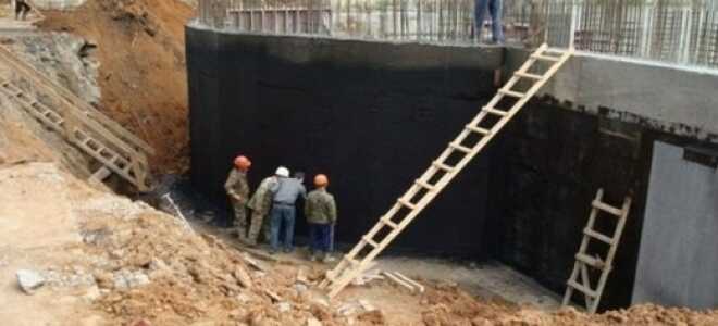 Обмазочная гидроизоляция фундамента — технические показатели, разновидность, особенности применения