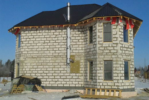 Строение высоких домов из газоблоков 