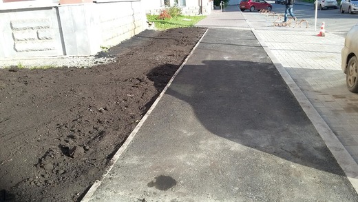 Укладка тротуара из асфальтобетона