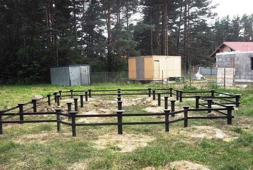 Дом с винтовым основанием